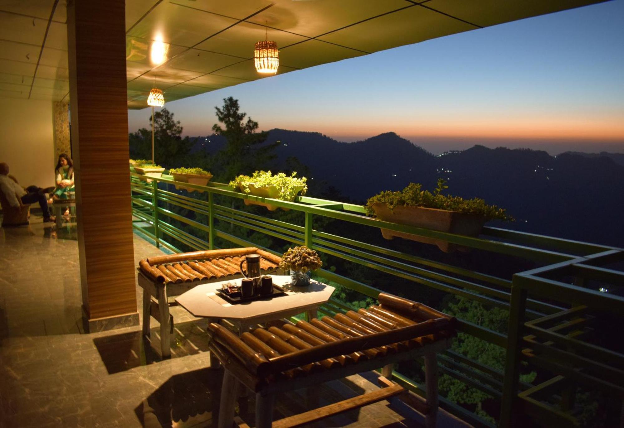 Valley View Resort Mashobra - Best Holiday Home For Vacations Шимла Экстерьер фото